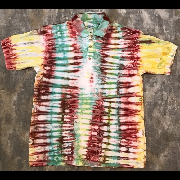 Gildan Other - 100% Gildan cotton Batik shirt